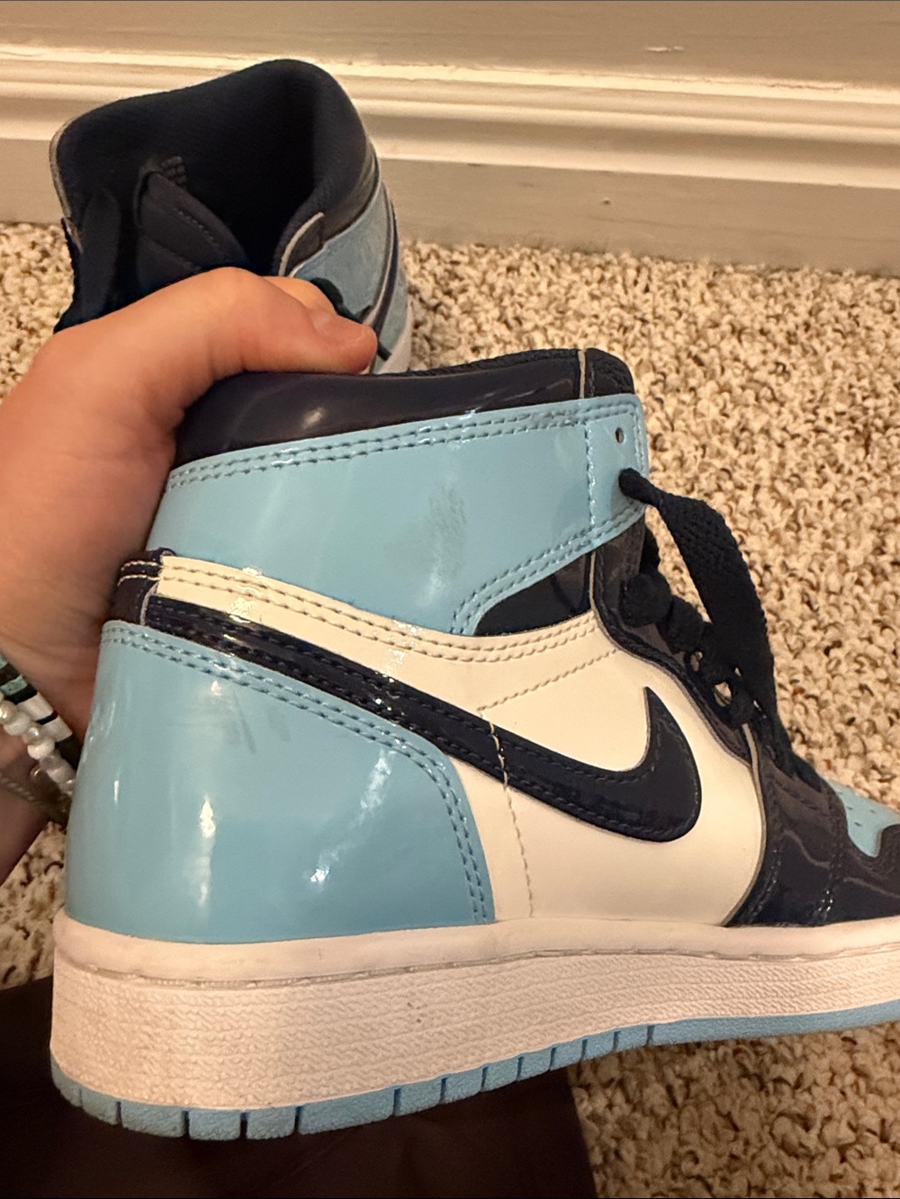Nike Women's Air Jordan 1 Retro High OG 'Blue Chill' - Picture 13 of 13